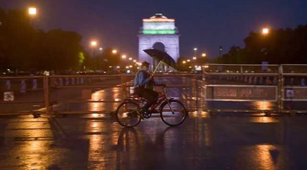 Earthquake tremors felt in New Delhi