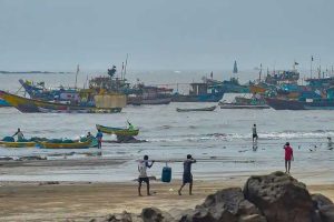 Mumbai braces for Cyclone Nisarga, first in its history