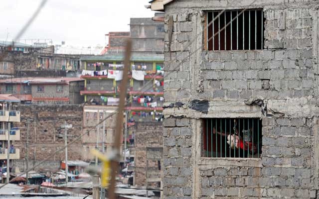 Health workers, slum dwellers face housing bias