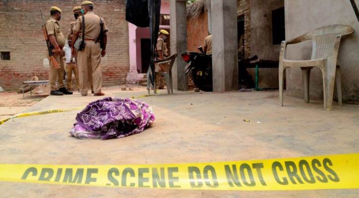 8 Indian policemen killed in clash with gang members