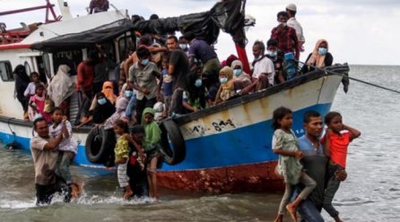 24 Rohingyas drown off Malaysian island