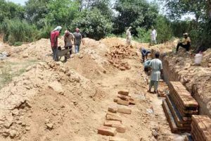 Islamic activists halt construction of first Hindu temple in Islamabad