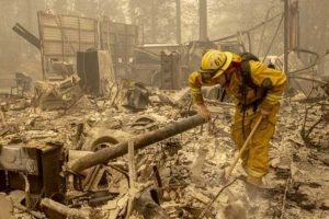 Death toll rises in US as wildfires continue in West Coast states
