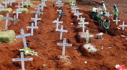Global coronavirus deaths rise above ‘mind-numbing’ million