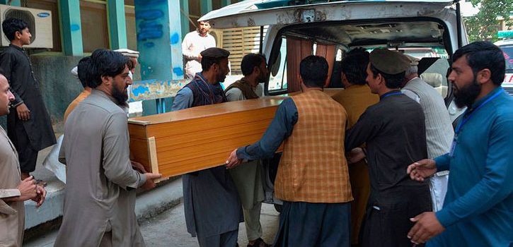 11 Afghan women killed in stampede near Pakistan consulate