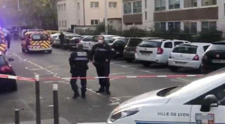 Priest shot outside French church, suspect arrested