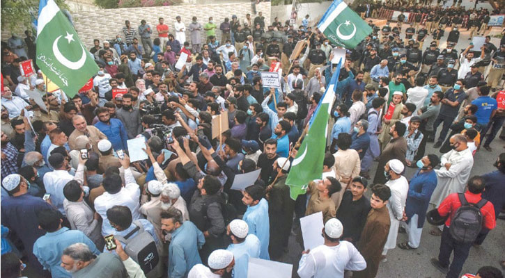 JI holds rally, calls for boycott of French products