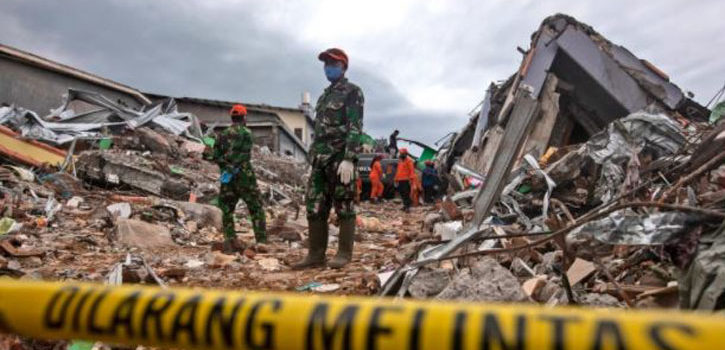 Indonesia quake toll hits 56 as rescuers race to find survivors