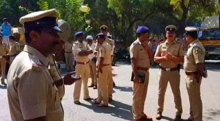 8 killed in Karnataka stone quarry blast