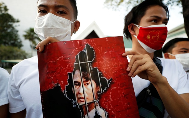 Aung San Suu Kyi loyalist says he learned her health is good