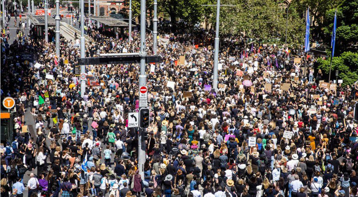 Australia: Thousands march against sexual assault