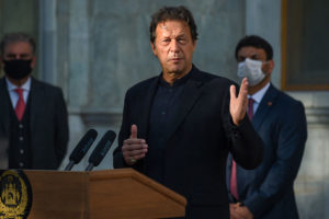 Pakistan PM battles fallout in France blasphemy row