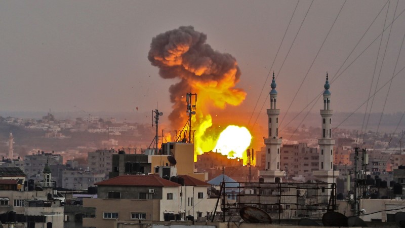 Israel strikes Gaza in response to incendiary balloons