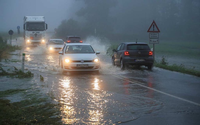 6 die as houses collapse in German floods