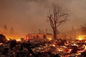 Nearly 900 buildings destroyed by massive California fire