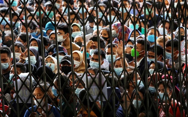 Indonesia passes grim milestone of over 100,000 COVID deaths