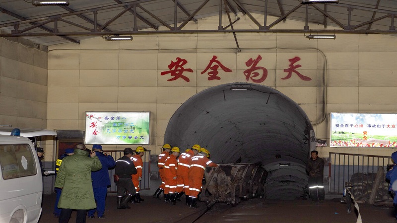 19 Chinese workers trapped in coal mine found dead