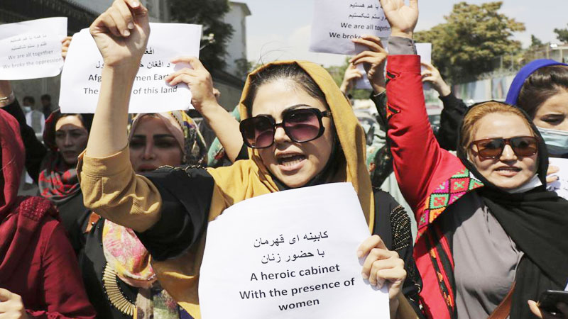 Afghan women demand rights as Taliban seek recognition