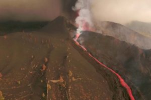 La Palma’s airport reopens although flights cancelled