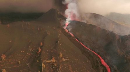 La Palma’s airport reopens although flights cancelled