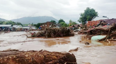 Indonesia flash floods kill at least 8
