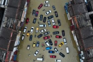 Malaysia warns of more floods