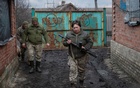 Separatist shelling kills 2 in Ukraine