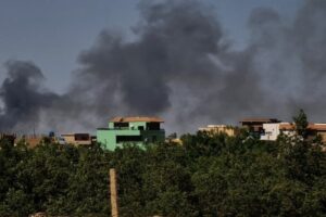 UN aid chief in Saudi for Sudan talks as fighting flares