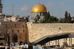 Israelis hope to rebuild new Jewish temple at Al-Aqsa site