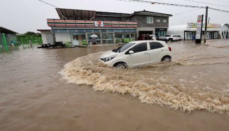 Heavy rains, flooding leave 22 dead in S Korea