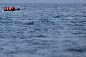 Nearly 30,000 migrants crossed Channel to UK in 2023